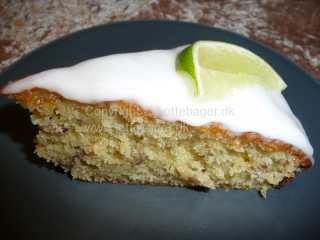 Lime kage med glasur | Lottebager.dk | Bageopskrifter, kageopskrifter og opskrifter på tærte m.m. Lime kage med glasur | Lottebager.dk | Bageopskrifter, kageopskrifter og opskrifter på tærte m.m.