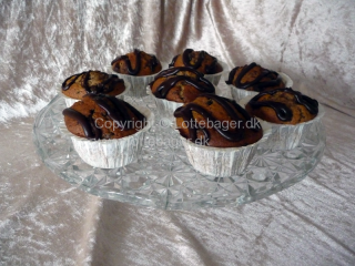 Bananmuffins med chokolade | Bageopskrifter, kageopskrifter og opskrifter på tærte m.m.