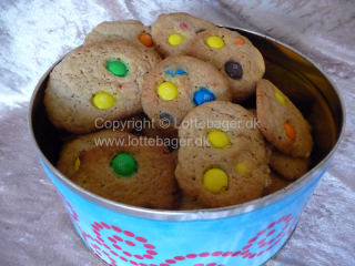 M & M cookies | Lottebager.dk | Bageopskrifter, kageopskrifter og opskrifter på tærte m.m.