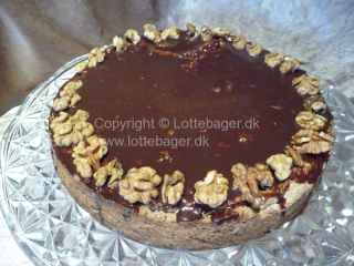 Valnøddetærte| Lottebager.dk | Bageopskrifter, kageopskrifter og opskrifter på tærte m.m.