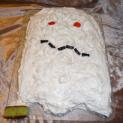 Halloween spøgelseskage - bageopskrift